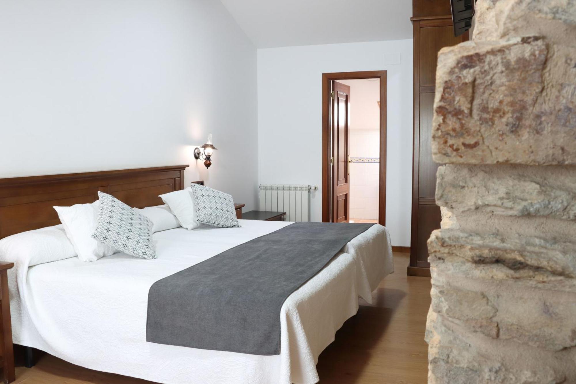 Hotel Pazos Alba Сантьяго-де-Компостела Экстерьер фото